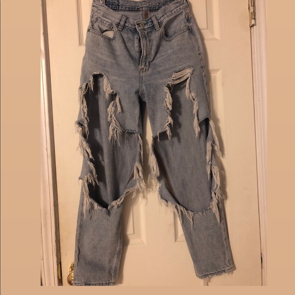 American Eagle Mom Jeans
